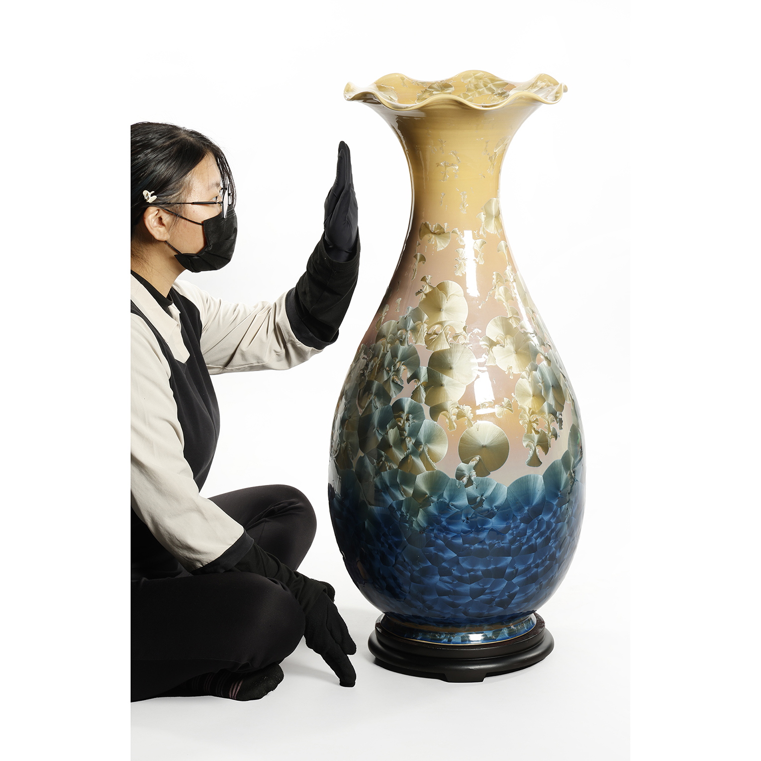 Y2596 中国美術 漢聲窯 林三江 結晶釉 神秘彩 壷 唐木台 箱 Y2596 中国美術 漢聲窯 林三江 結晶釉 神秘彩 壷 唐木台 箱