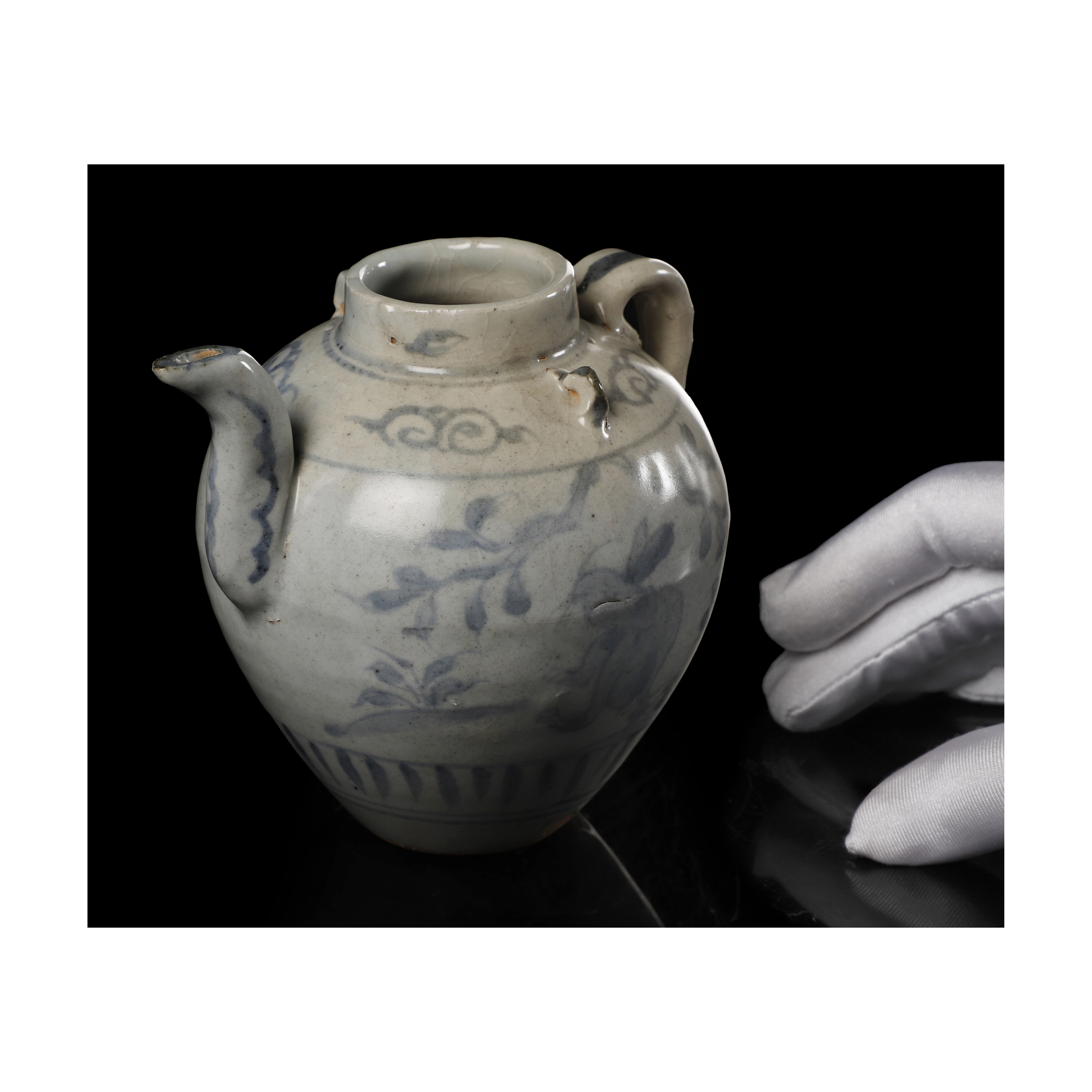 紫眼拍賣-古陶瓷青花瓷雙兔圖雙繫執壺(PQ-LAAZ05) ZX - 補破網藝術文物拍賣