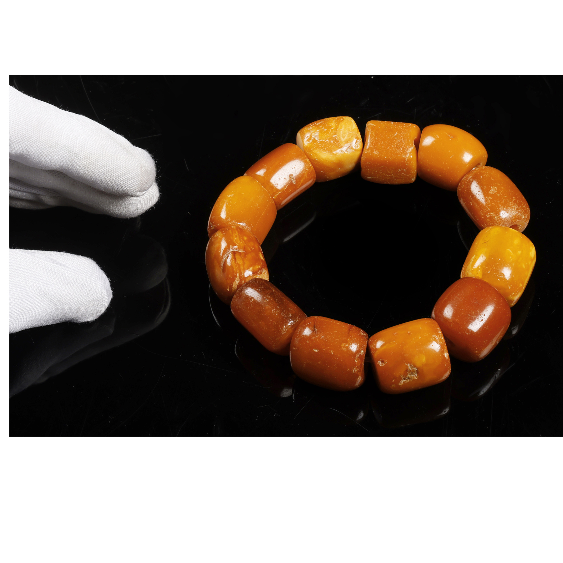 浮生拍賣-疑清代藏傳天然老蜜蠟珠手串總重47.5g(FA-SAIQ14)HU - 補破網