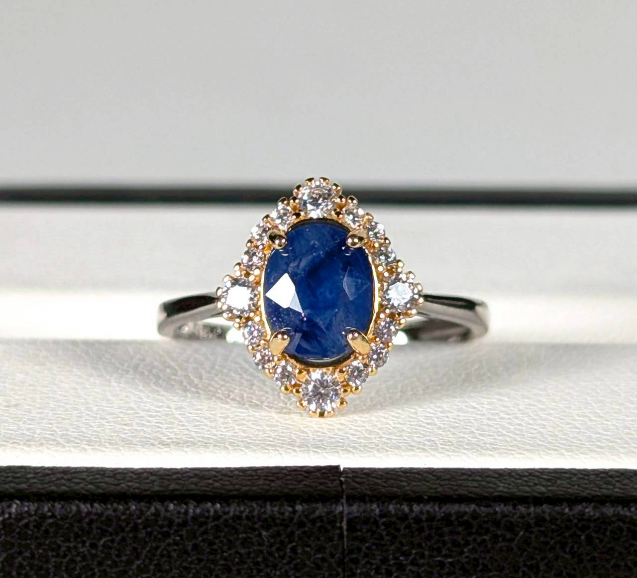Po Rjb 普普來亂 晴好走廊 斯里蘭卡 天然藍寶石 戒指 1.58CT 銀台 附台大證書 XI181 - 補破網藝術文物拍賣