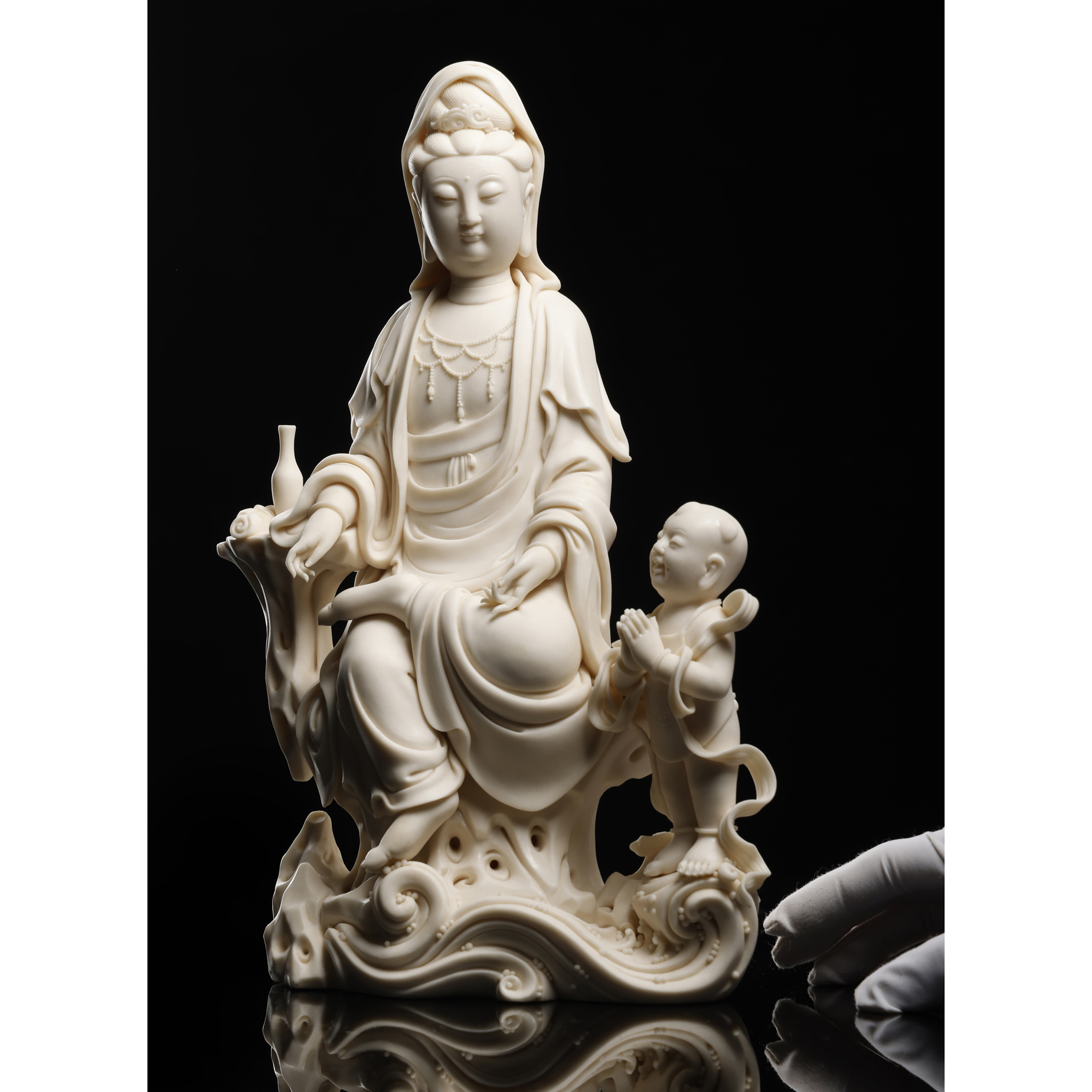 渡海观音。 德化白瓷。 清中期。中国骨董。古美術 渡海观音。 德化白瓷。 清中期。中国骨董。古美術 【公式通販】