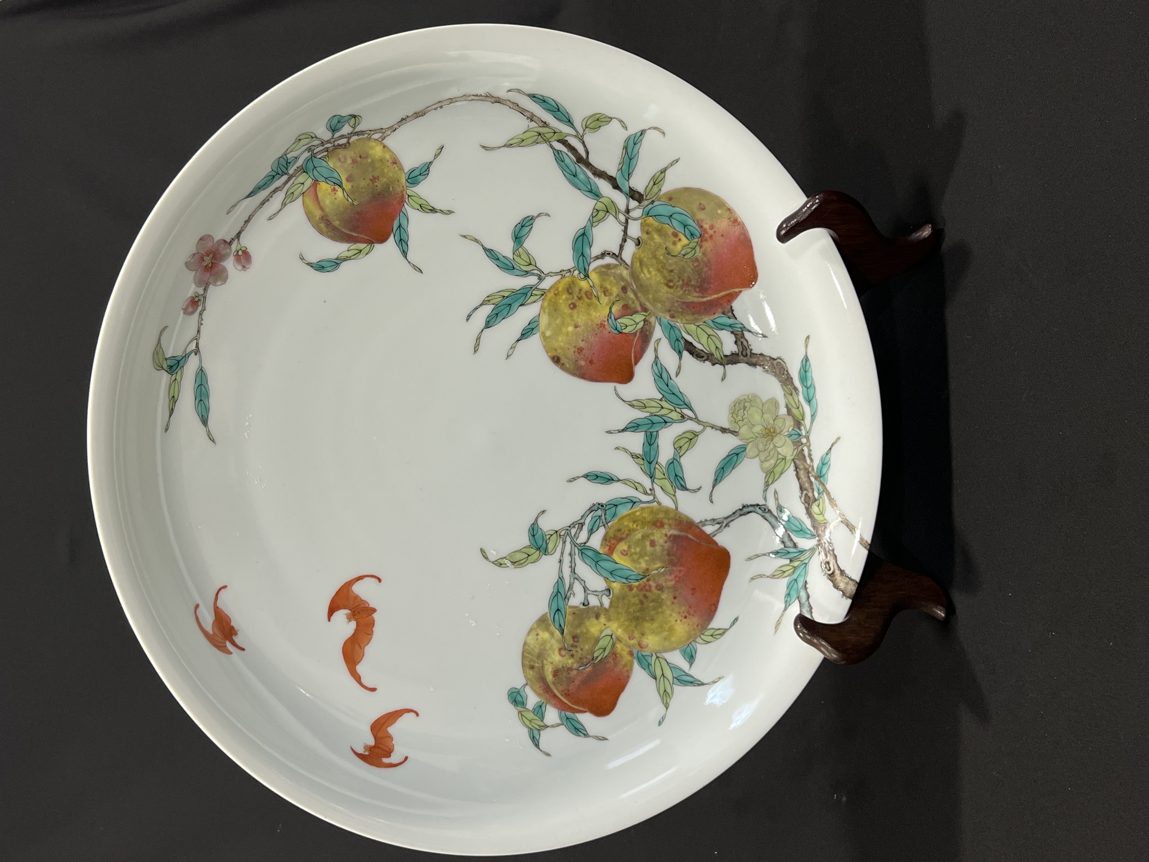 晴好走廊古陶瓷粉彩蟠桃大賞盤款大清雍正年製（限自取） - 補破網藝術