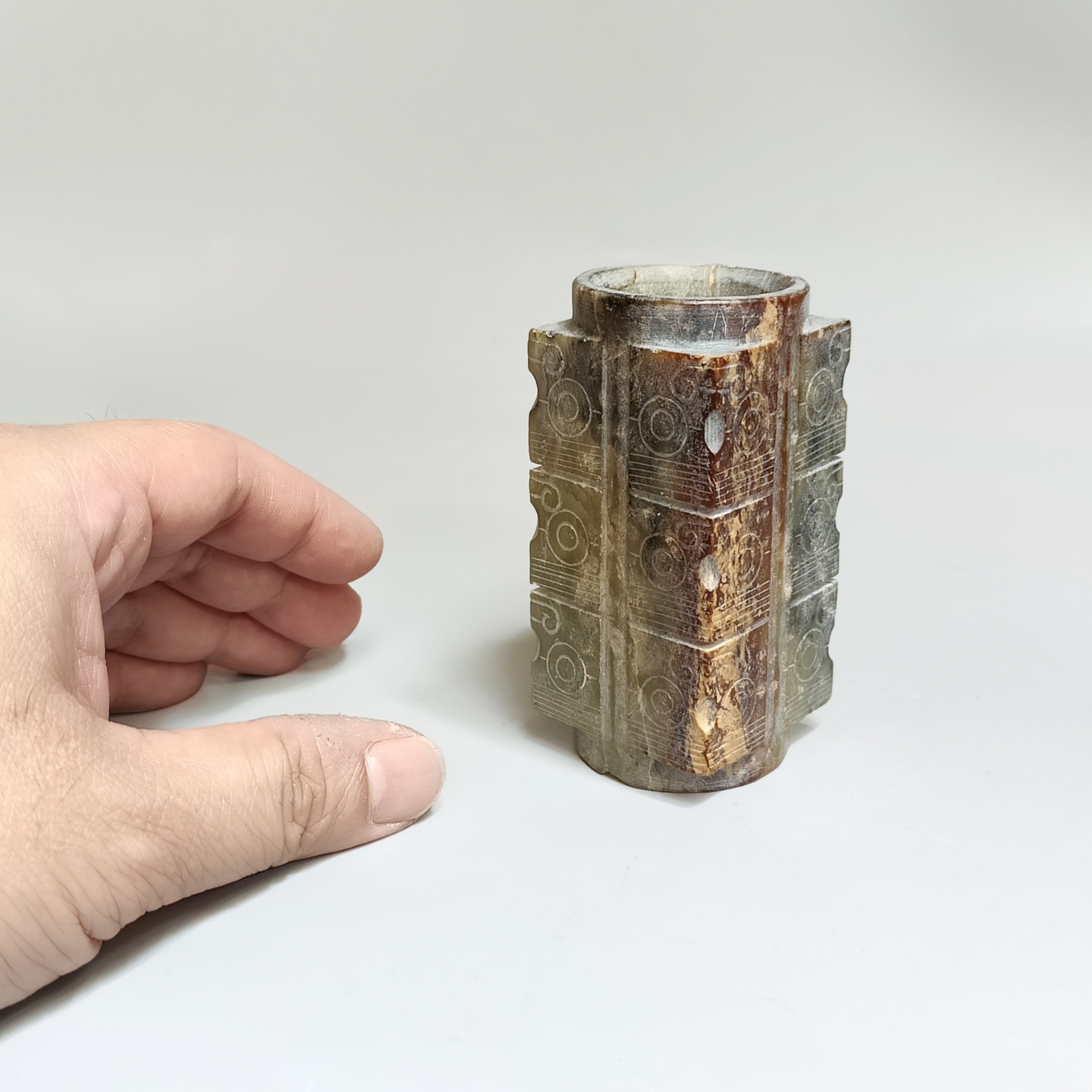 莽葛拾遺-古玉獸面紋玉琮品相如圖下拍前請至現場查驗物件(J4-277
