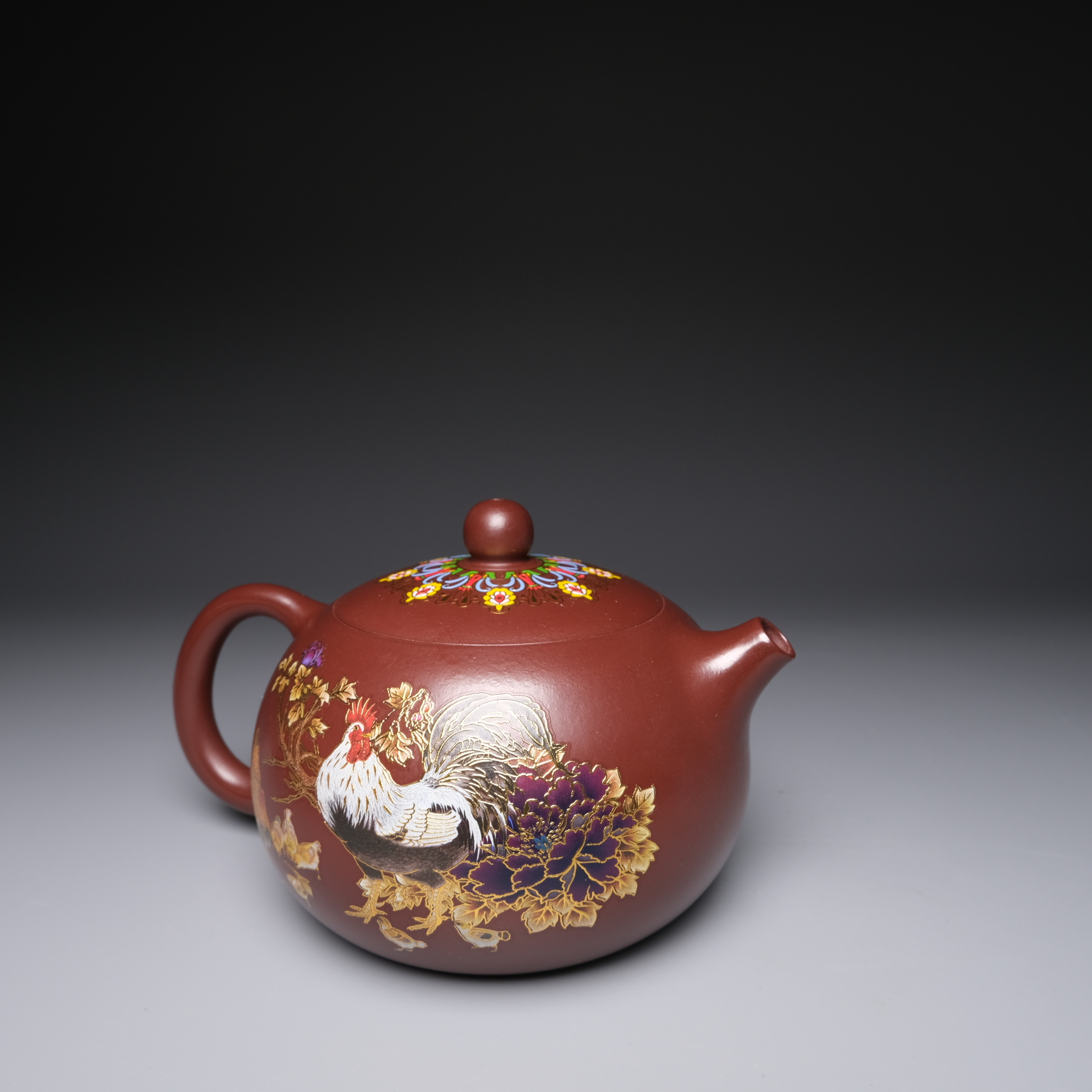在路上拍賣~ 當代宜興名家紫砂壺[釉彩大吉圖] 龐紅俊- 補破網藝術文物拍賣